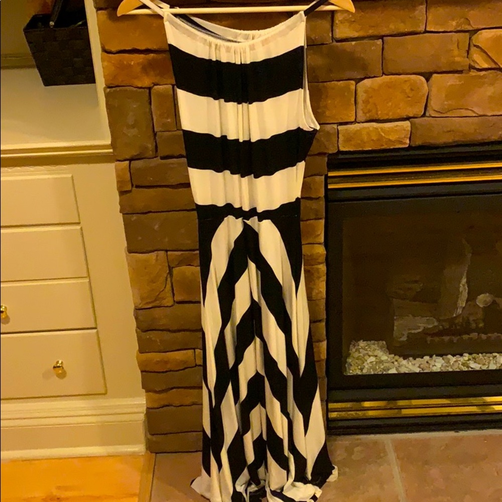 Black & white dress